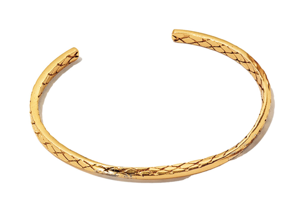 セリーヌの地金バングル