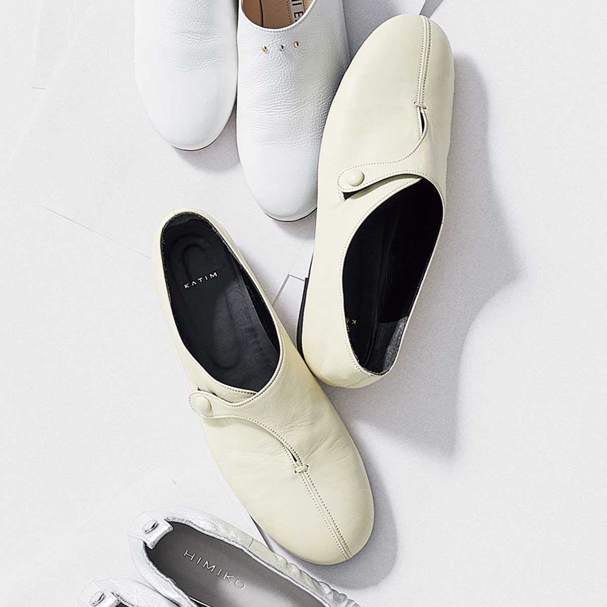 バタークリーム色のカンフーシューズ