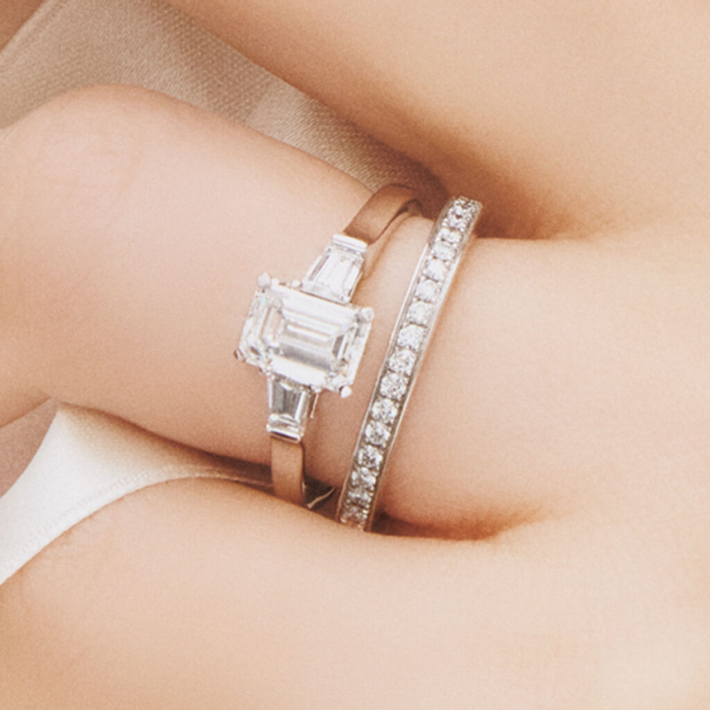 「プロミス」「クラシック グラフ」