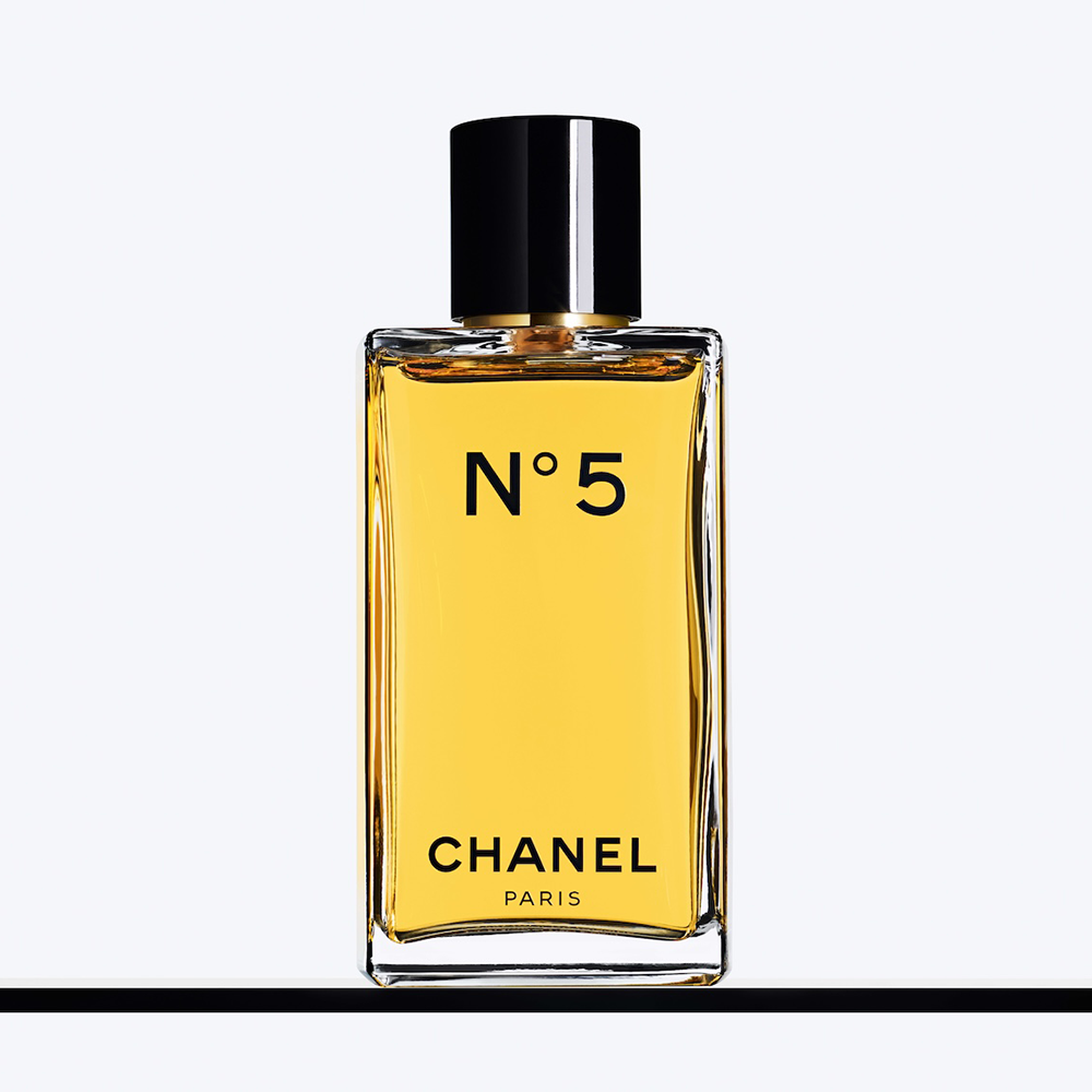 【シャネル】時代を超えて愛される名香「シャネル N°5」を受け継ぐ、新作オードゥ トワレットが登場