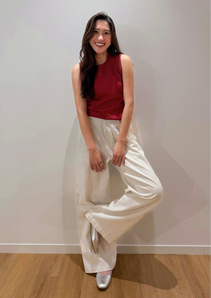 ユニクロユー新作リネンワイドパンツとカラーニットキャミ