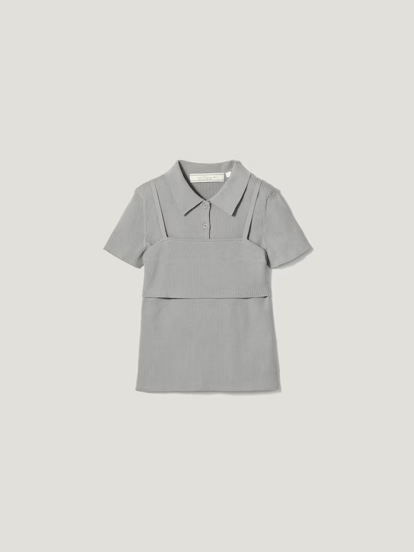 ビスチェ付きのグレーのリブニットポロシャツ