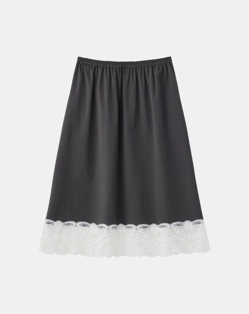 ガジェスのPOPUP限定カラーMorgan Lace Skirt