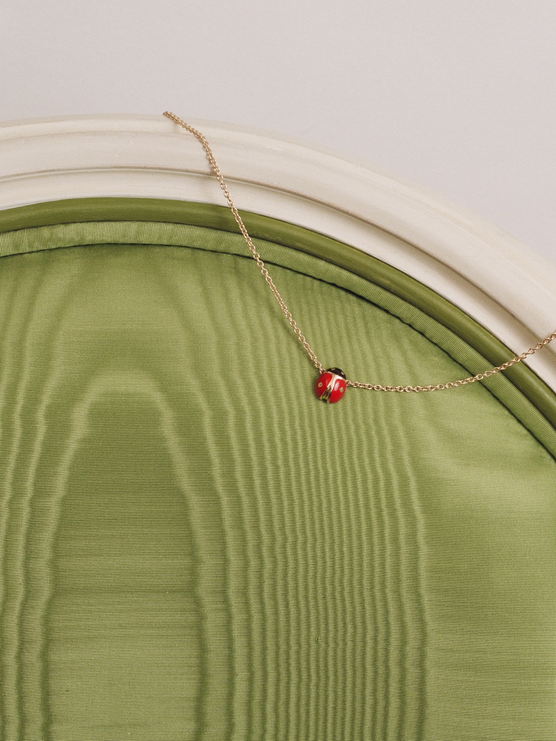 ディオール「ディオレット」新作ジュエリー