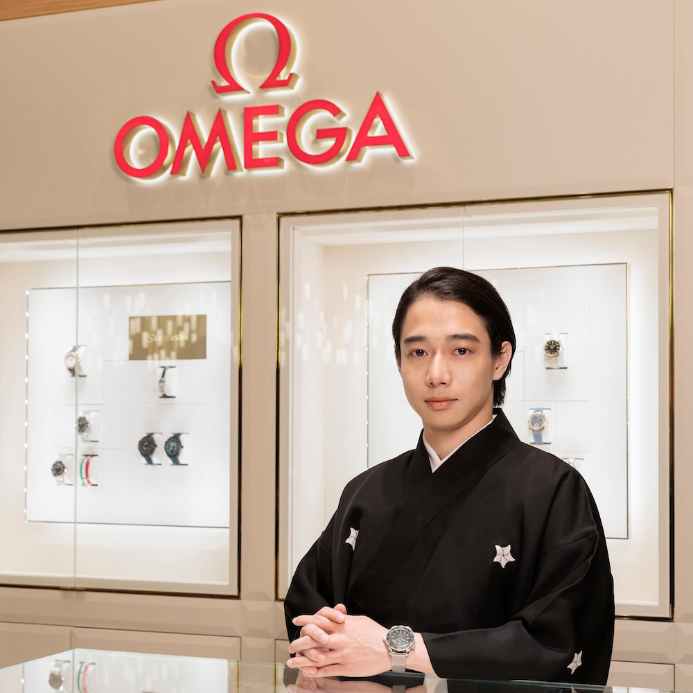 【オメガ】阪急うめだ本店がリニューアルオープン！歌舞伎俳優の片岡千之助さんも登場