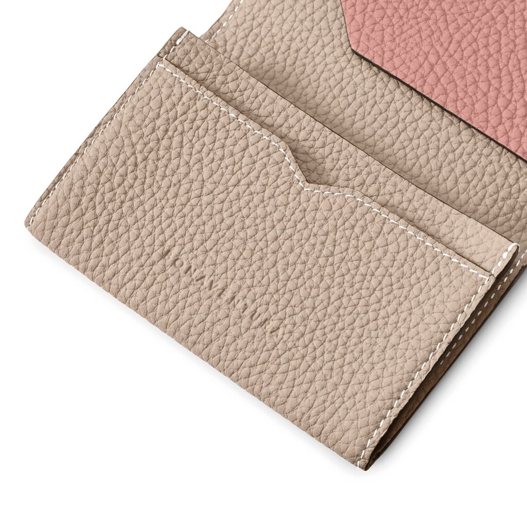 内側にはボナベンチュラの刻印あり