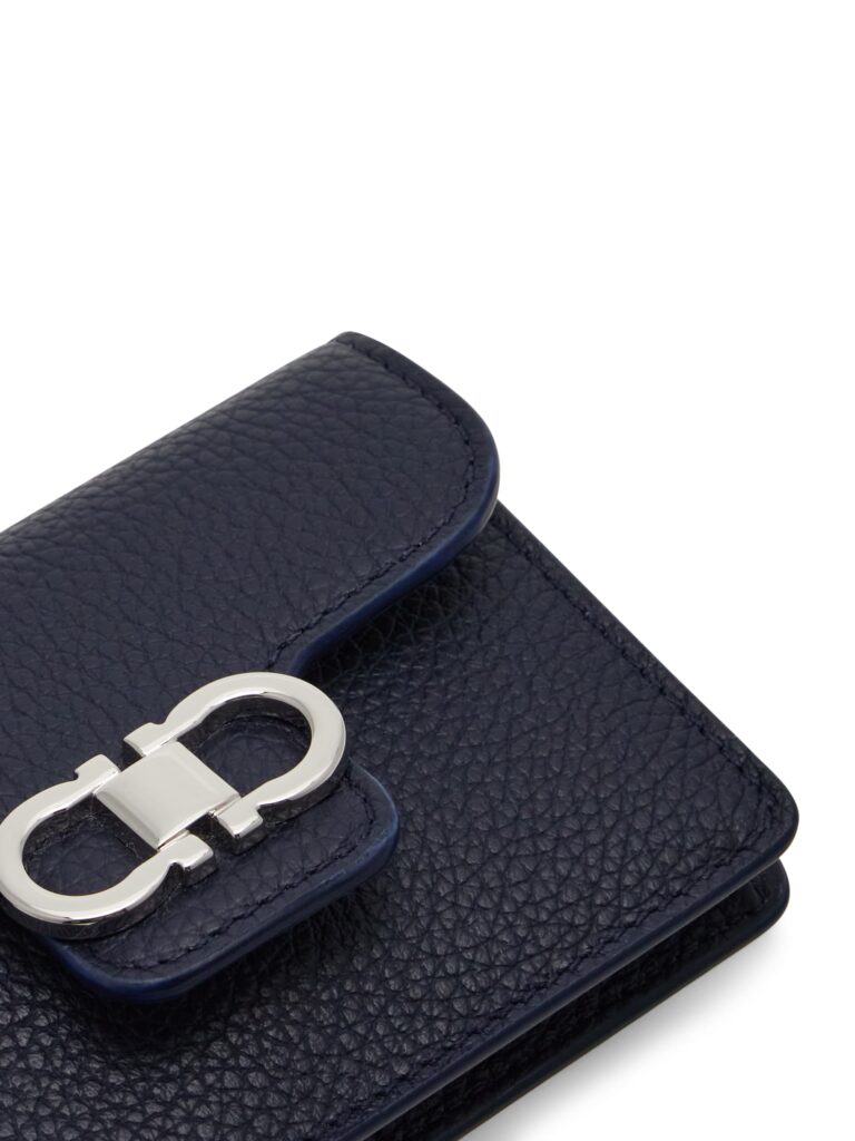 シボ感のあるシュリンクレザー