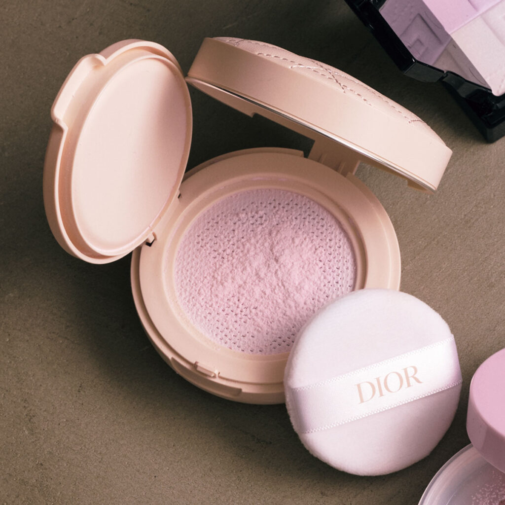 ディオールスキン フォーエヴァー クッション パウダー ラベンダー