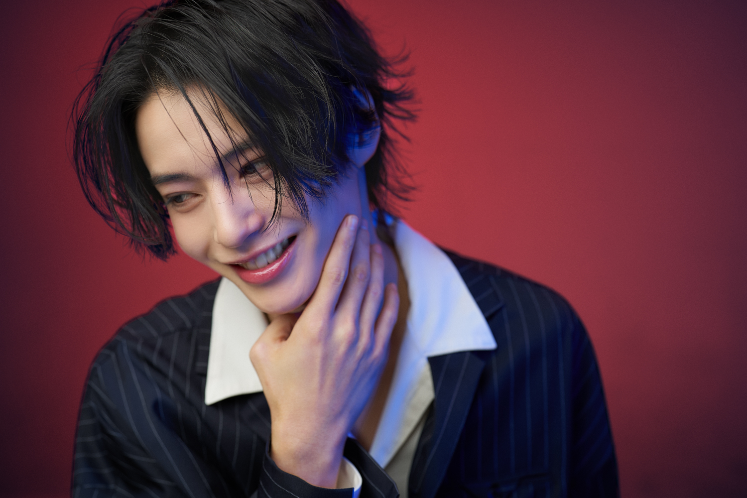 俳優　冬野心央