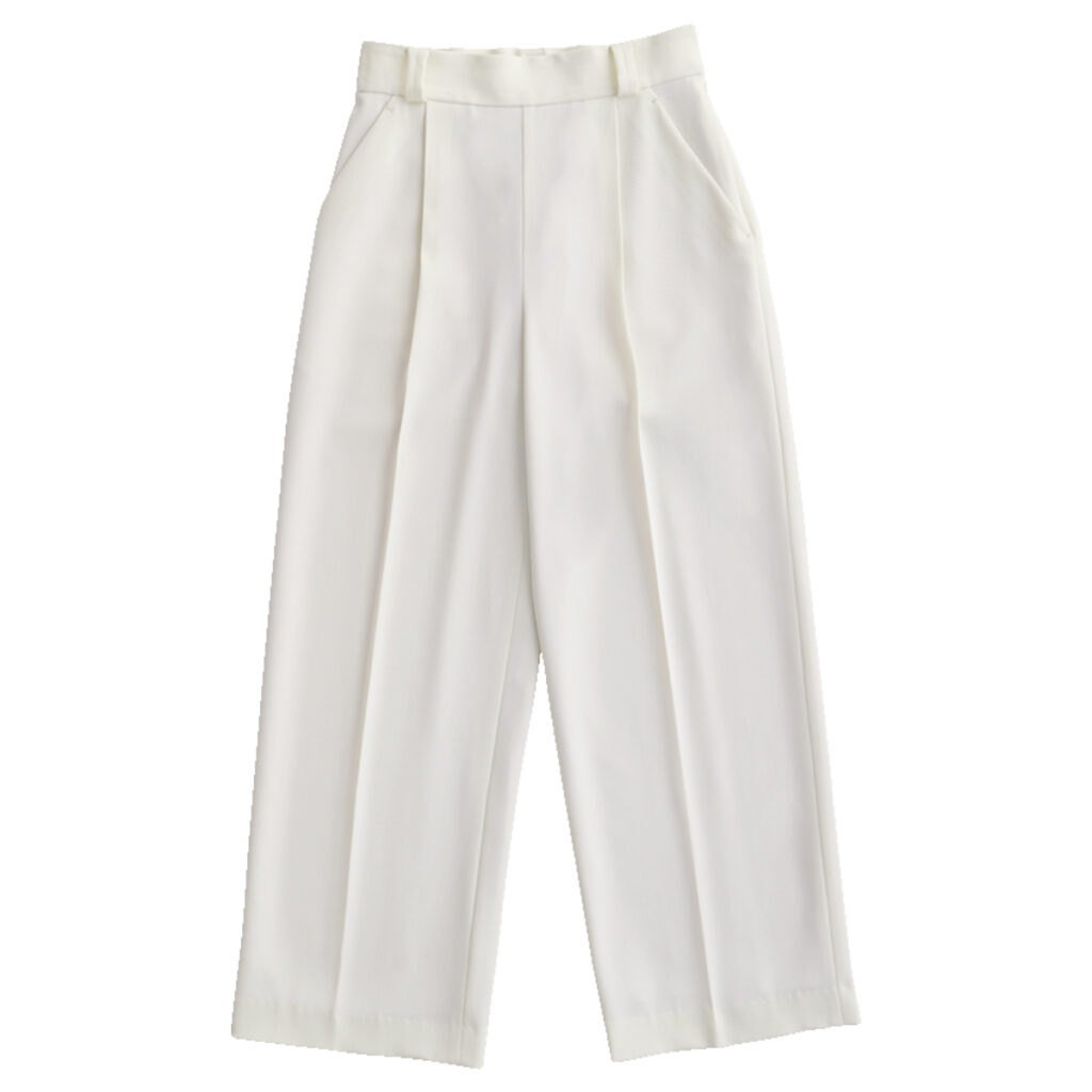 白のスラックス