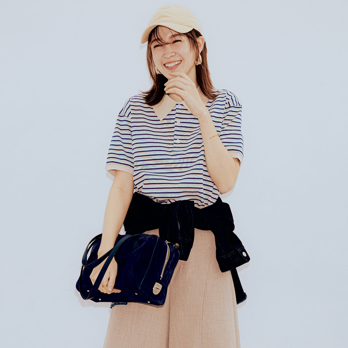 「ルルレモン」が新定番！旬見えトップスをもっとお洒落に見せる【キレイめスラックス】って？