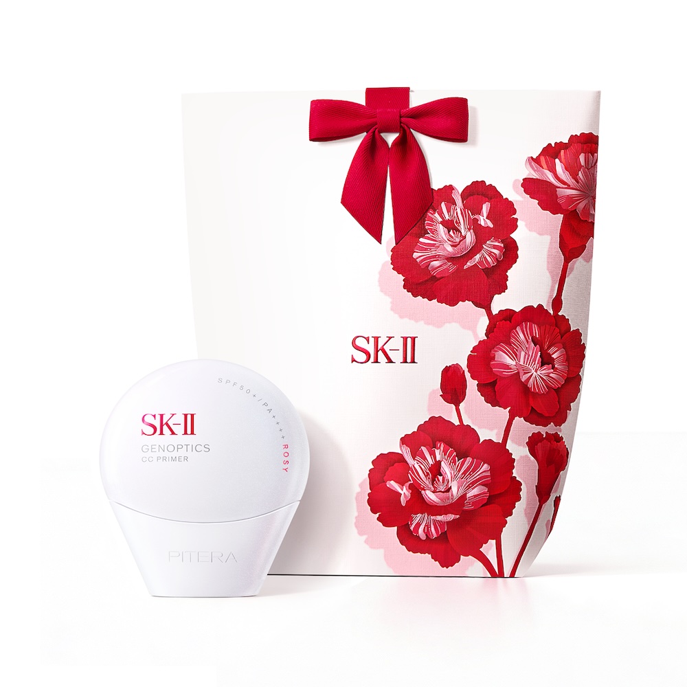 SK-II の母の日のギフトシーズンに向けた日本限定のスペシャル数量限定ギフトラッピング・ジェノプティクス エアリー UV クリーム・CC プライマー