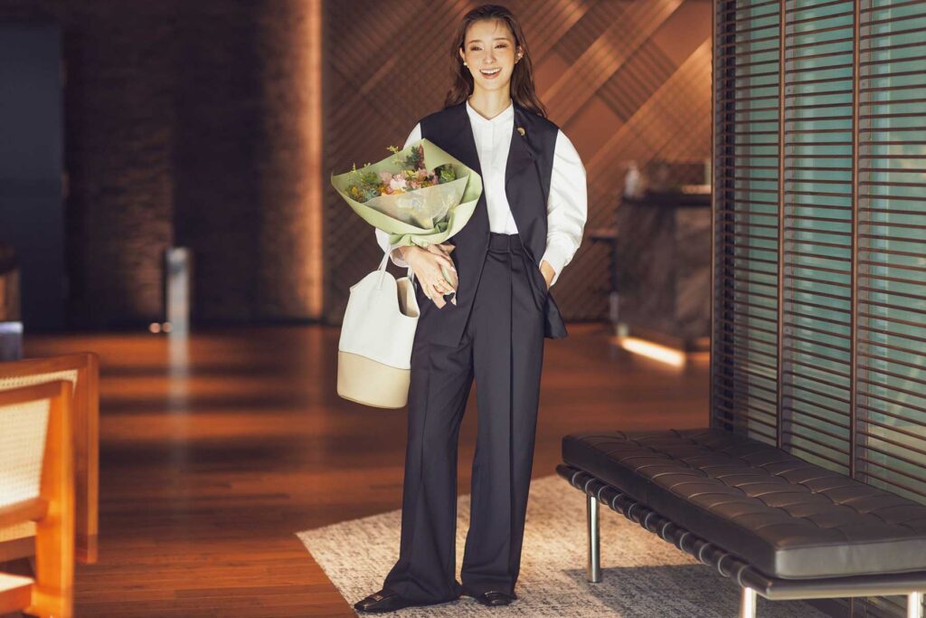 ジレ＋センタープレスパンツのセットアップコーデ