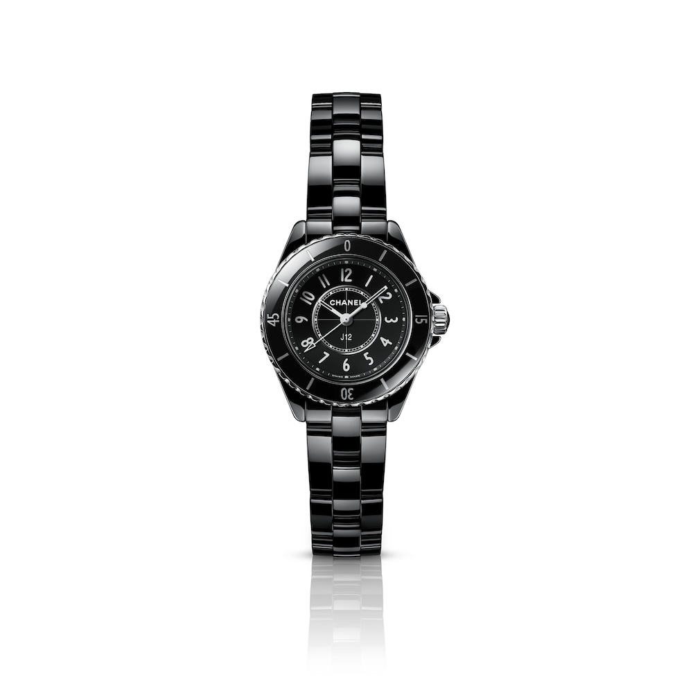 シャネルのアイコンウォッチ「J12」の新作