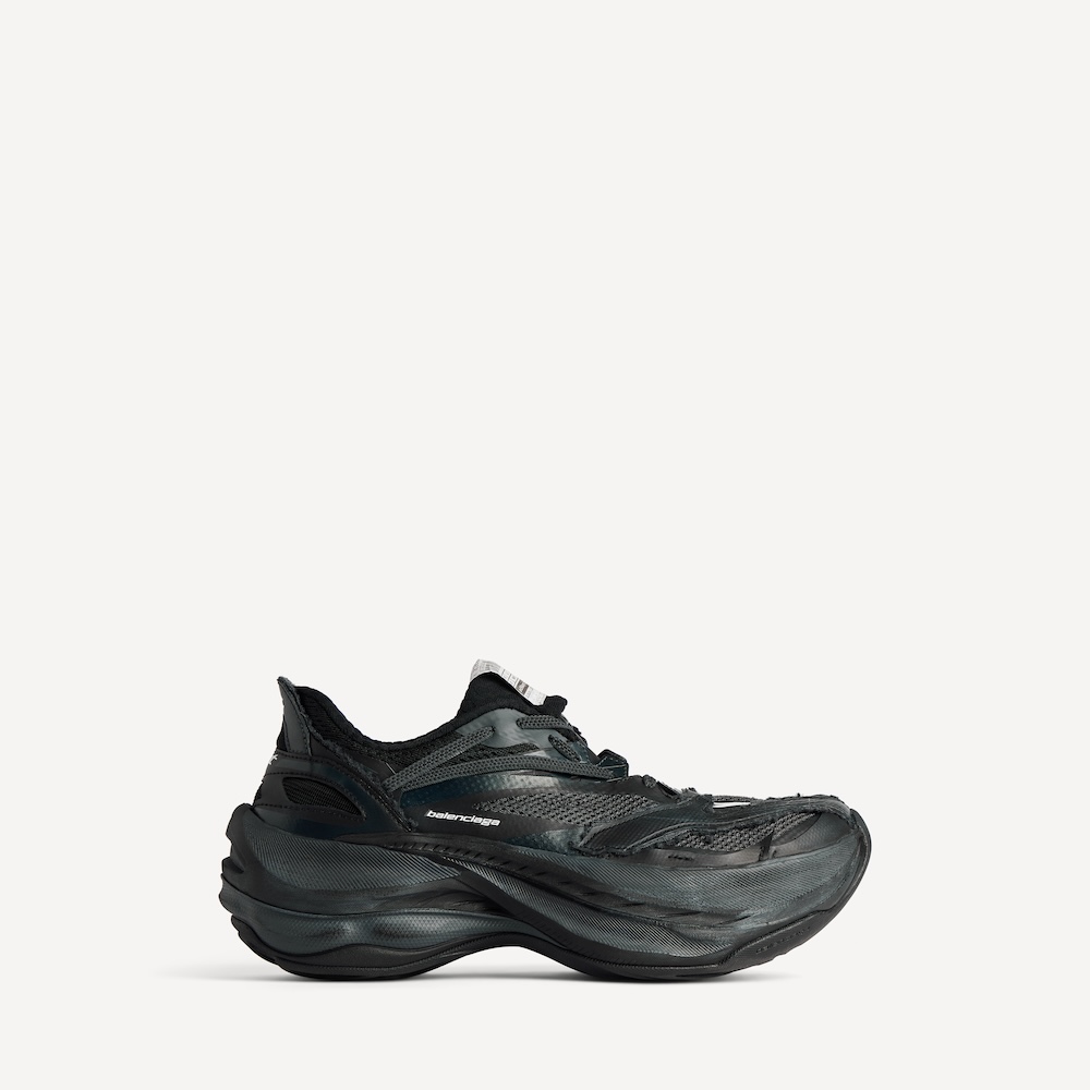 バレンシアガのJet Sneaker