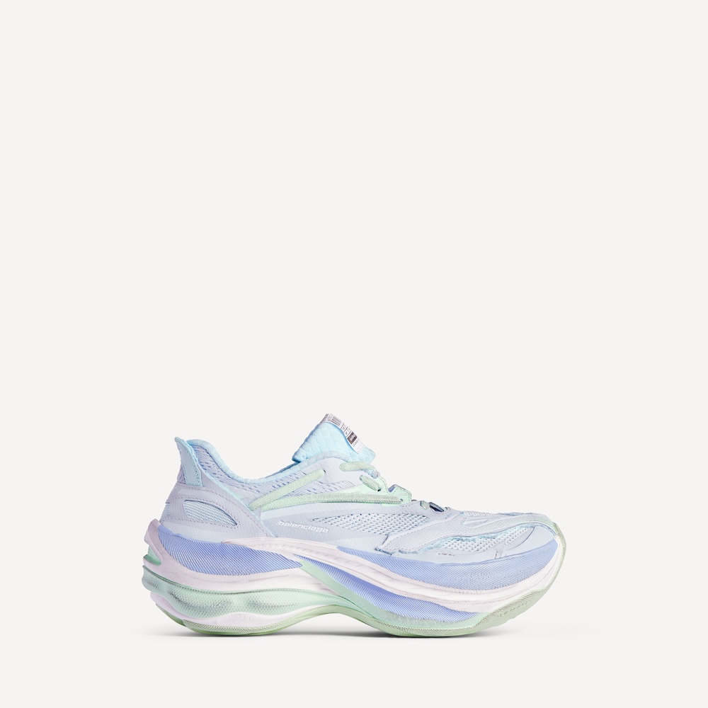 バレンシアガのJet Sneaker