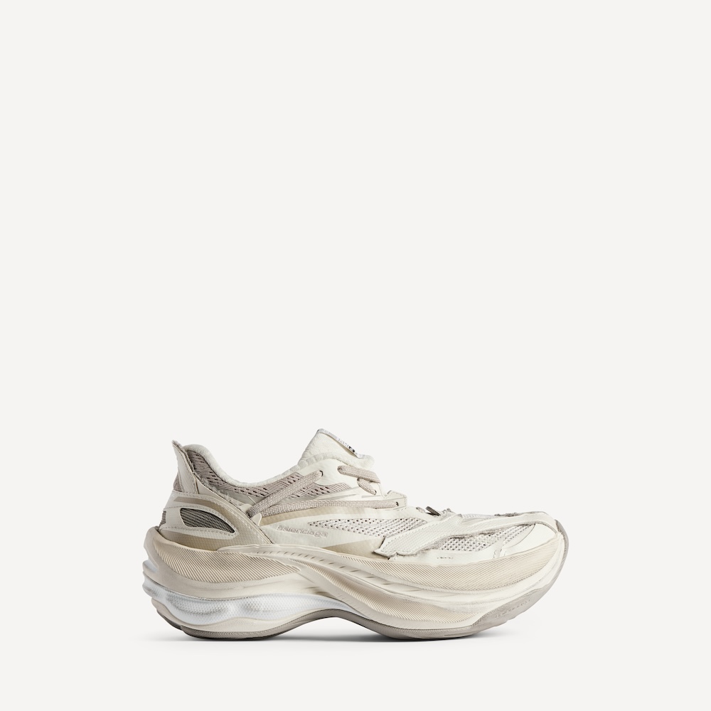バレンシアガのJet Sneaker