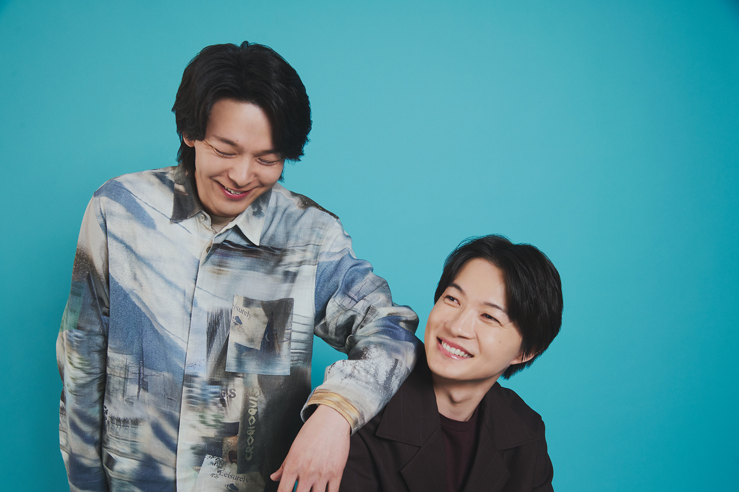 俳優　中村倫也　俳優　神木隆之介
