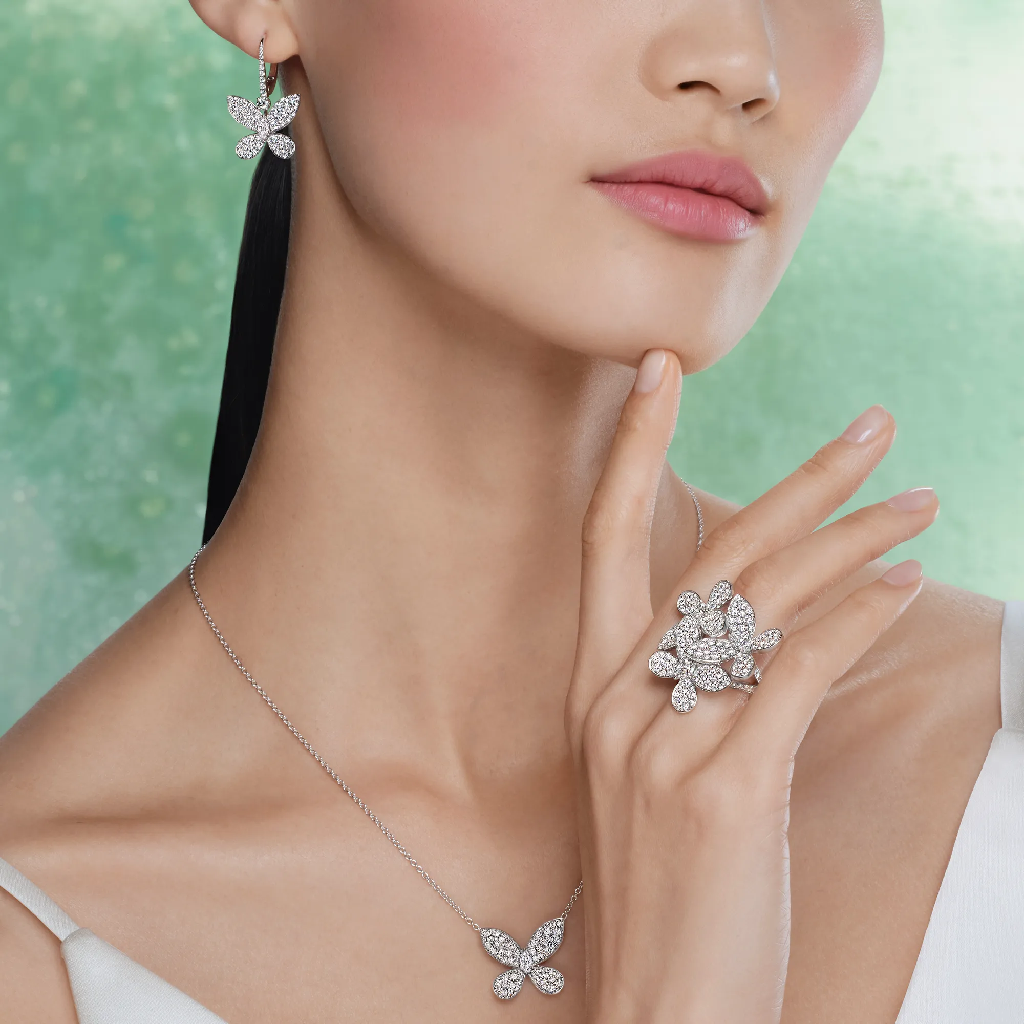 2026/06/2511_Graff-Details_Lulu-McArdle_Butterfly_Look_06-07-08_0326_1x1.webp