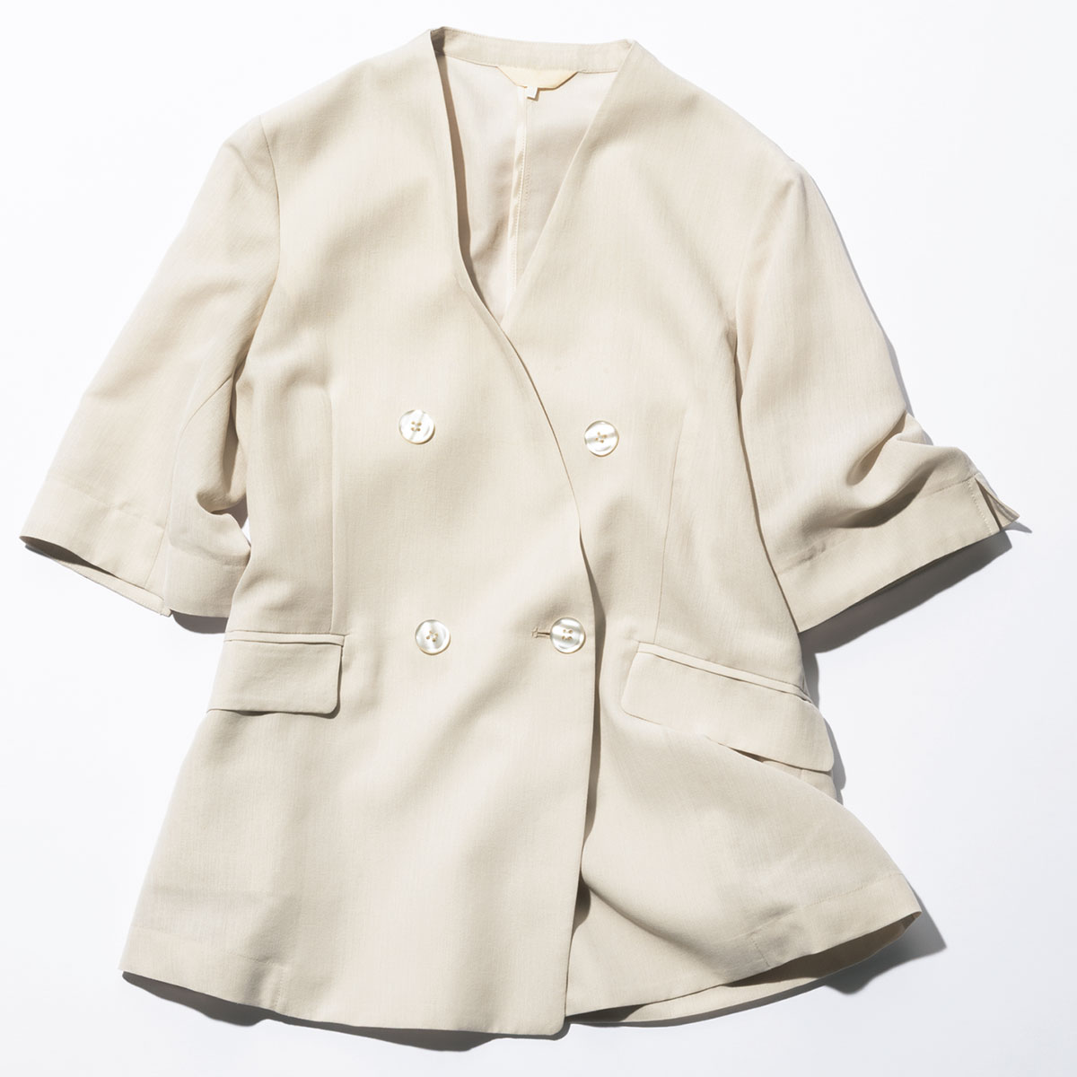 groveの半袖ジャケット