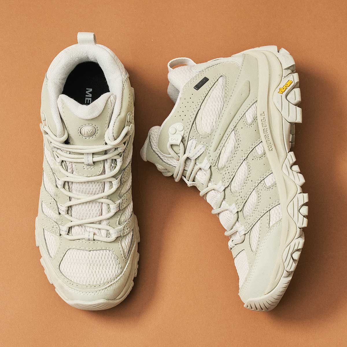MERRELLのスニーカー