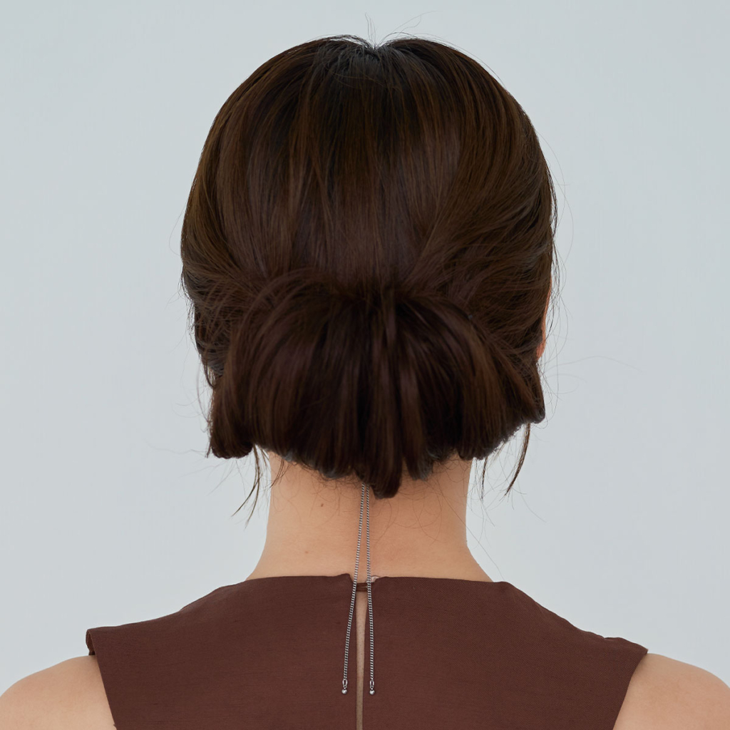 カチューシャヘアアレンジ