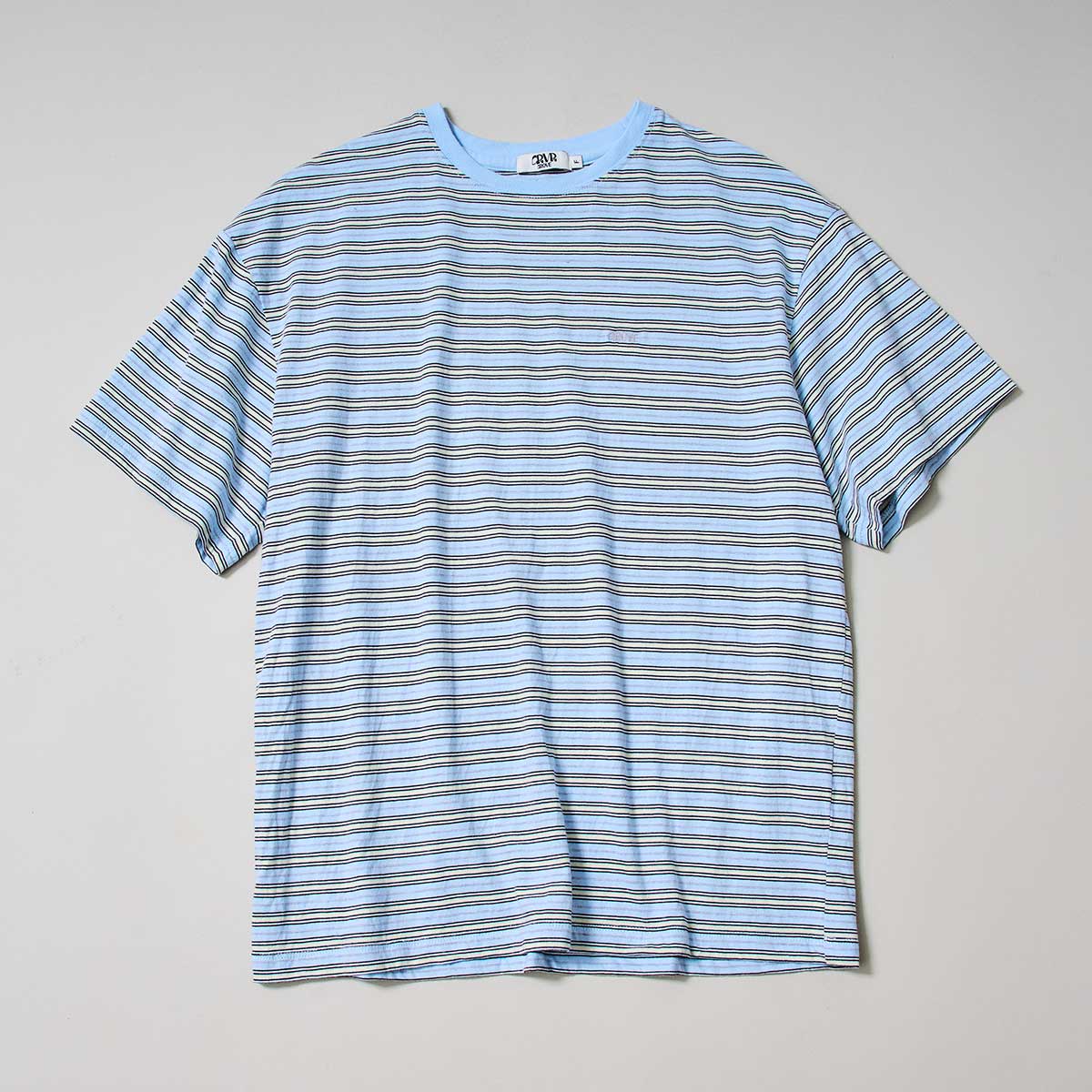 GRVRのTシャツ
