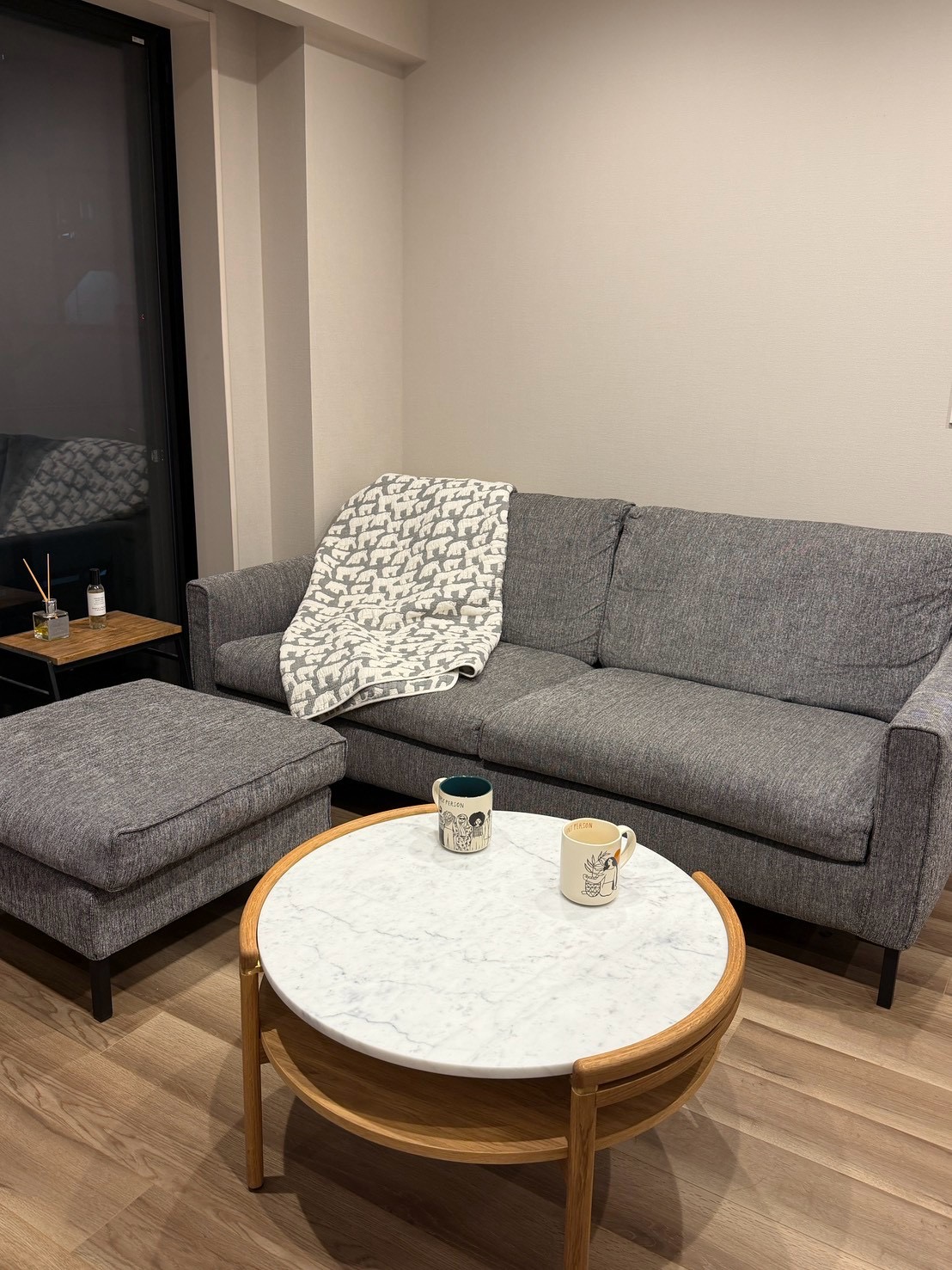 eilersenのソファを置いた部屋の風景